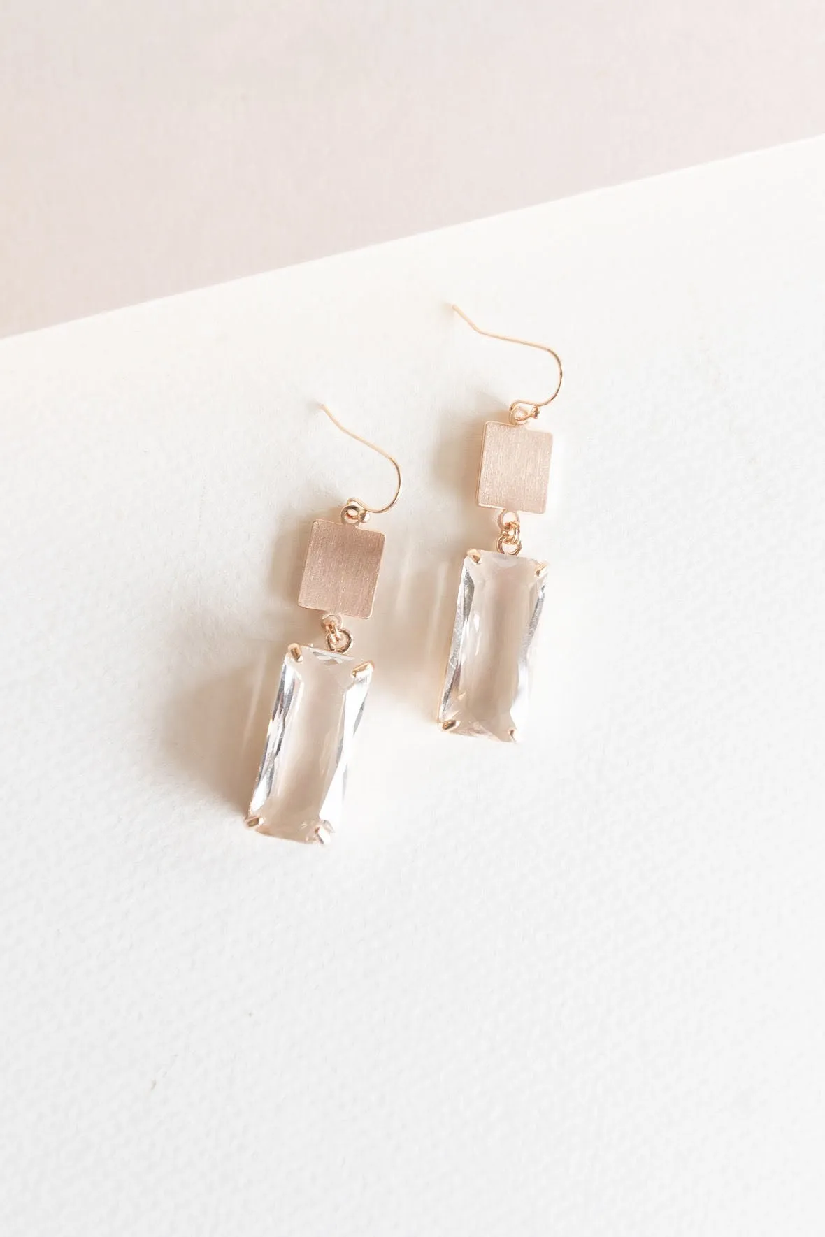 Amelia Gem Dangle | Elegant Metal Geometric Earring