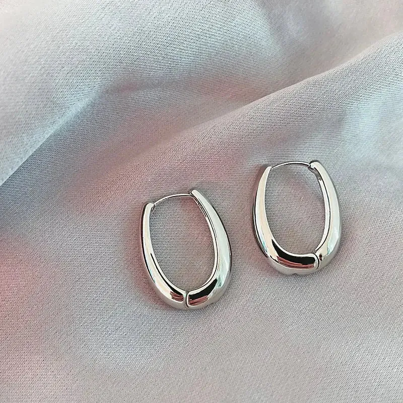 Brinco Rich Hoop Earrings