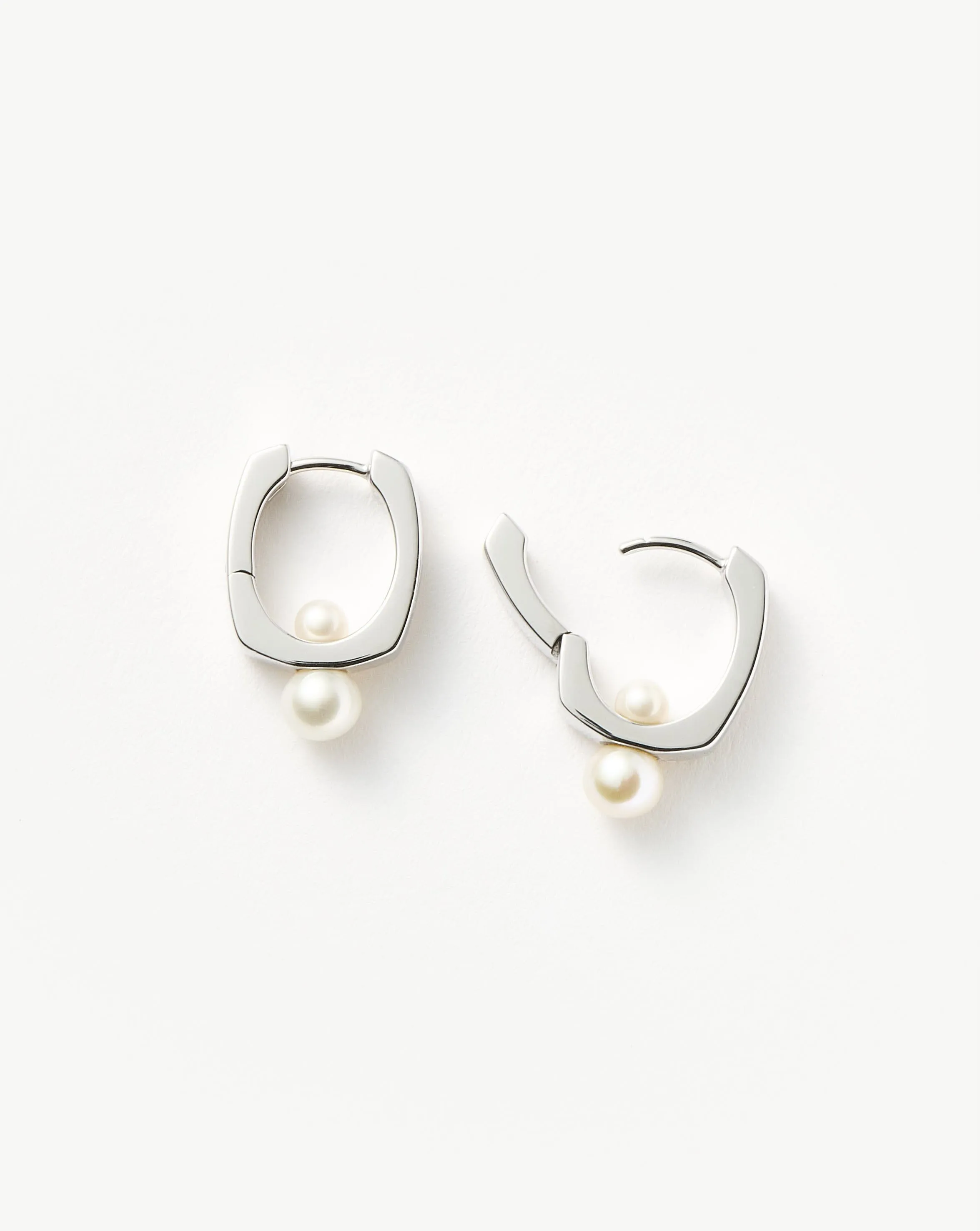 Button Pearl Square Hoop Earrings | Sterling Silver/Pearl