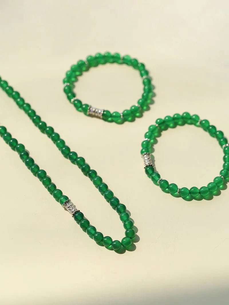 Elastic Bracelet with Zirconia and Green Onyx Beads