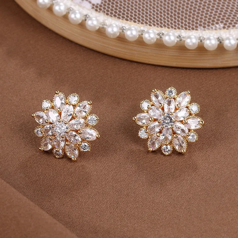 Leaf Cubic Crystal Stud Earrings