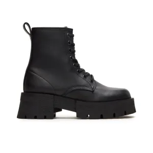 STEVE MADDEN RASCAL BOOT WOMEN